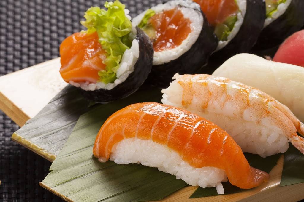 Kibo Sushi | meal delivery | 7 Walker Ave, Toronto, ON M4V 1G3, Canada | 4169641931 OR +1 416-964-1931