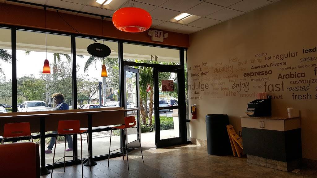 Dunkin | bakery | 11 N State Rd 7, Plantation, FL 33317, USA | 9543272509 OR +1 954-327-2509