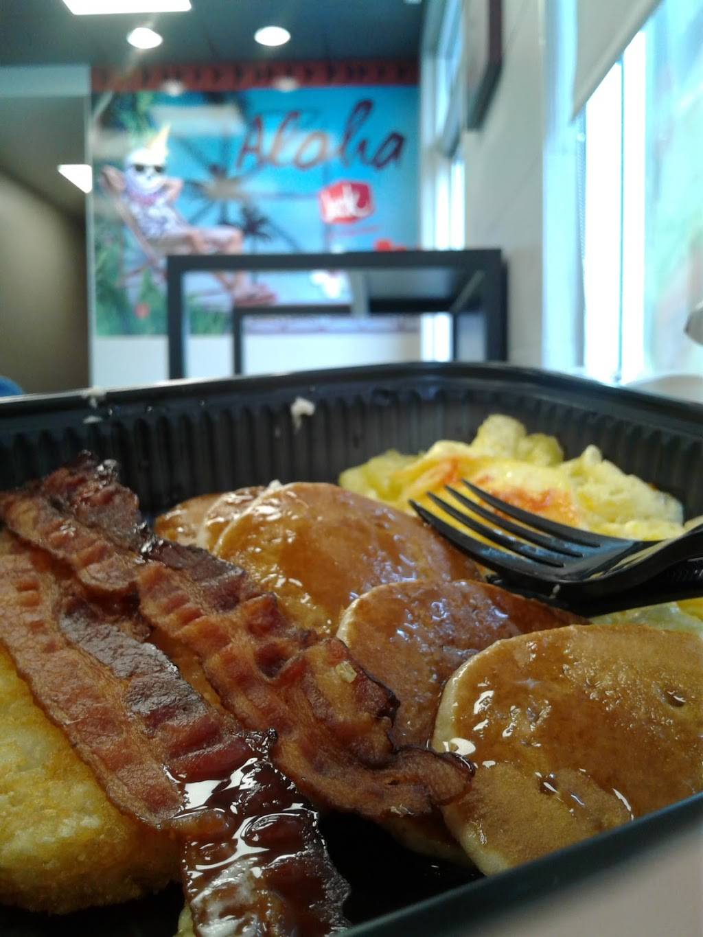 Jack in the Box | restaurant | 95-1249 Meheula Pkwy, Mililani, HI 96789, USA | 8086252811 OR +1 808-625-2811