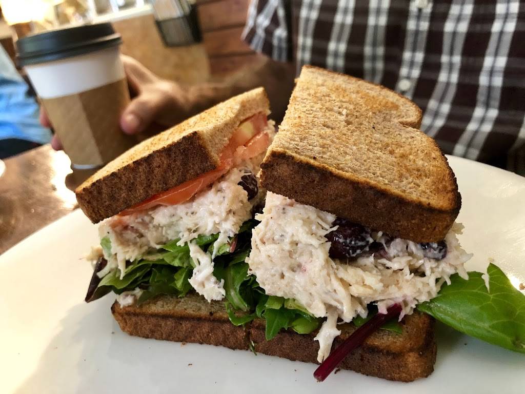 Memes Healthy Nibbles | cafe | 707 Nostrand Ave, Brooklyn, NY 11216, USA | 7184931375 OR +1 718-493-1375