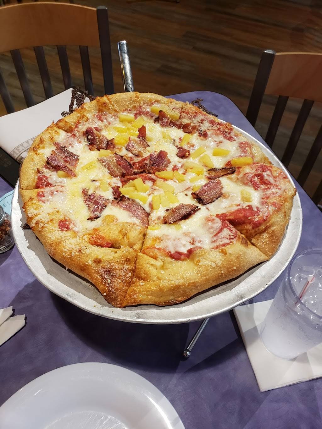 Mellow Mushroom | meal takeaway | 470 Providence Main St NW, Huntsville, AL 35806, USA | 2568642727 OR +1 256-864-2727