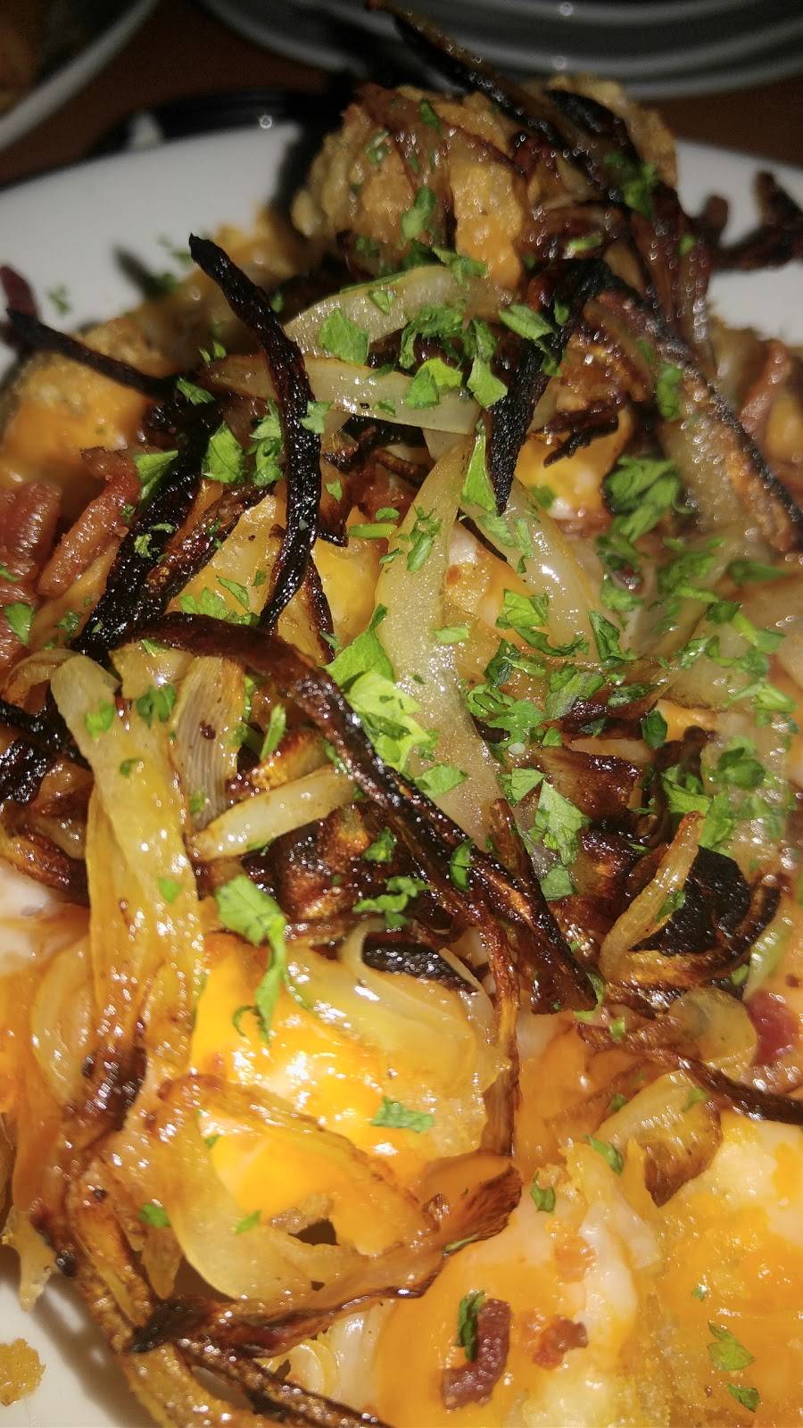 PressBox Sports Grill | restaurant | 1552 E Champlain Dr, Fresno, CA 93720, USA | 5594343040 OR +1 559-434-3040