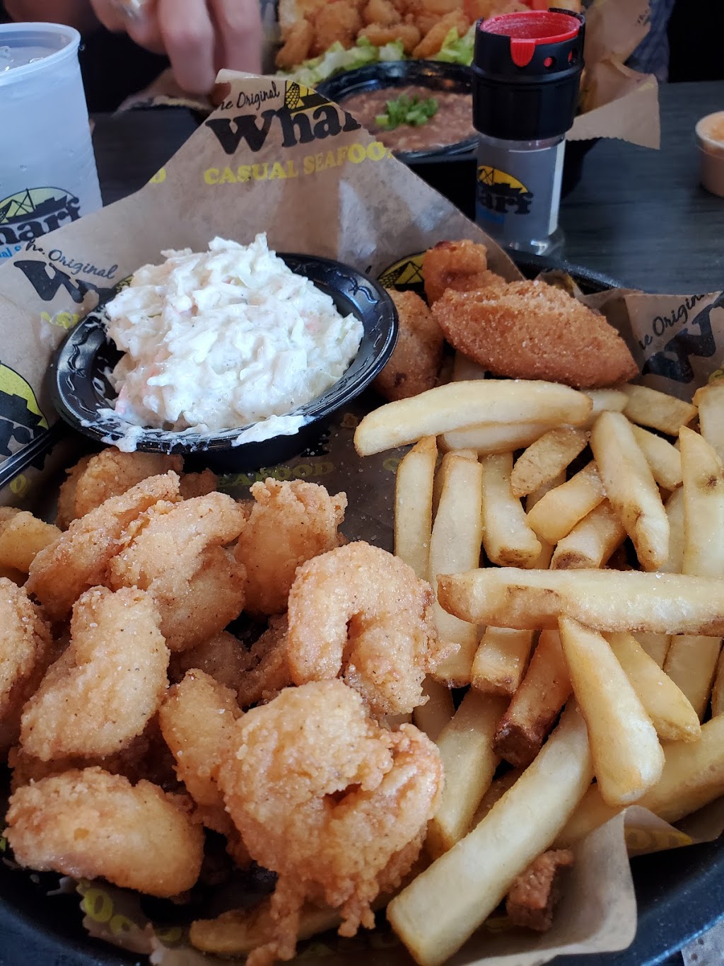 Wharf Casual Seafood Bannerman | restaurant | 3439 Bannerman Rd f103, Tallahassee, FL 32312, USA | 8507651077 OR +1 850-765-1077