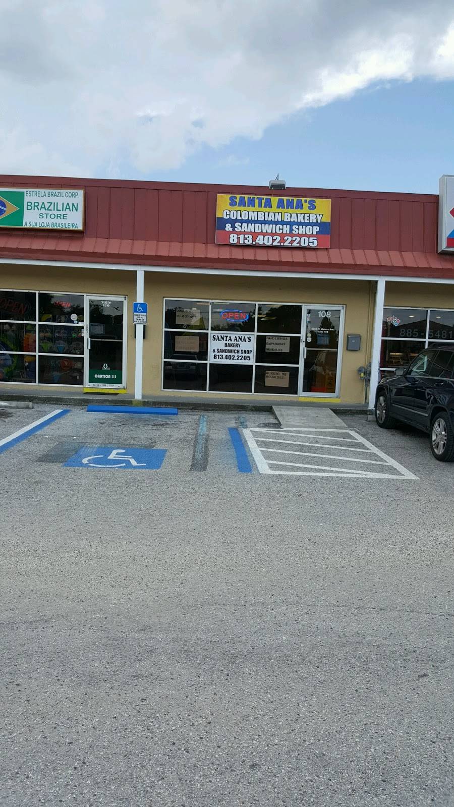 Santa Anas Colombian Bakery & Sandwich Shop | bakery | 8206 W Waters Ave #108, Town N Country, FL 33615, USA | 8134022205 OR +1 813-402-2205