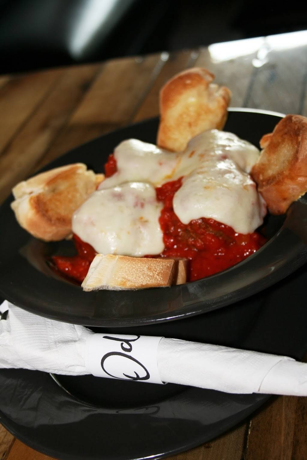 Odies | restaurant | 932 N 2nd St, Chillicothe, IL 61523, USA | 3092704085 OR +1 309-270-4085