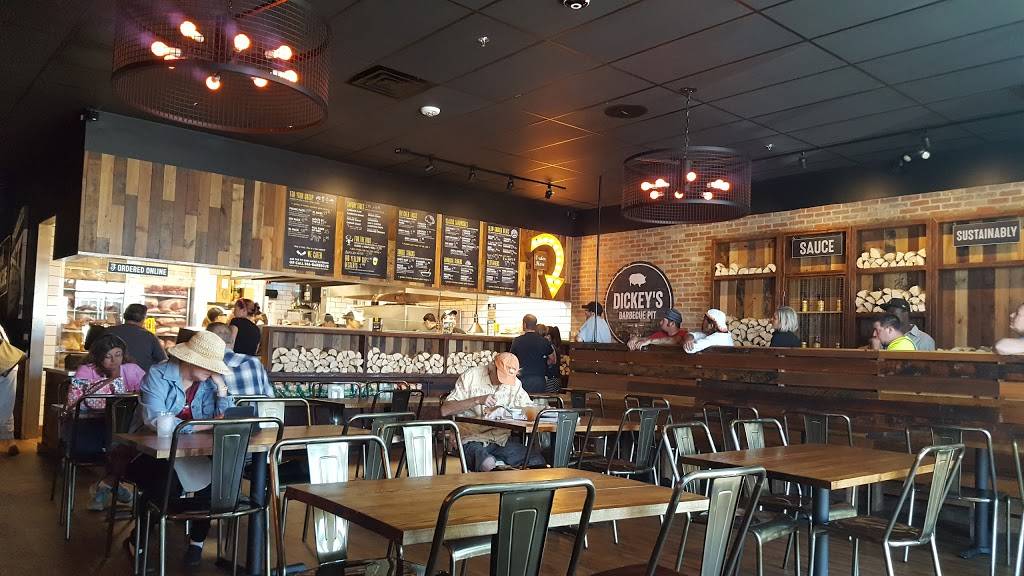 Dickeys Barbecue Pit | restaurant | 58709 Twentynine Palms Highway, Yucca Valley, CA 92284, USA | 7602051310 OR +1 760-205-1310