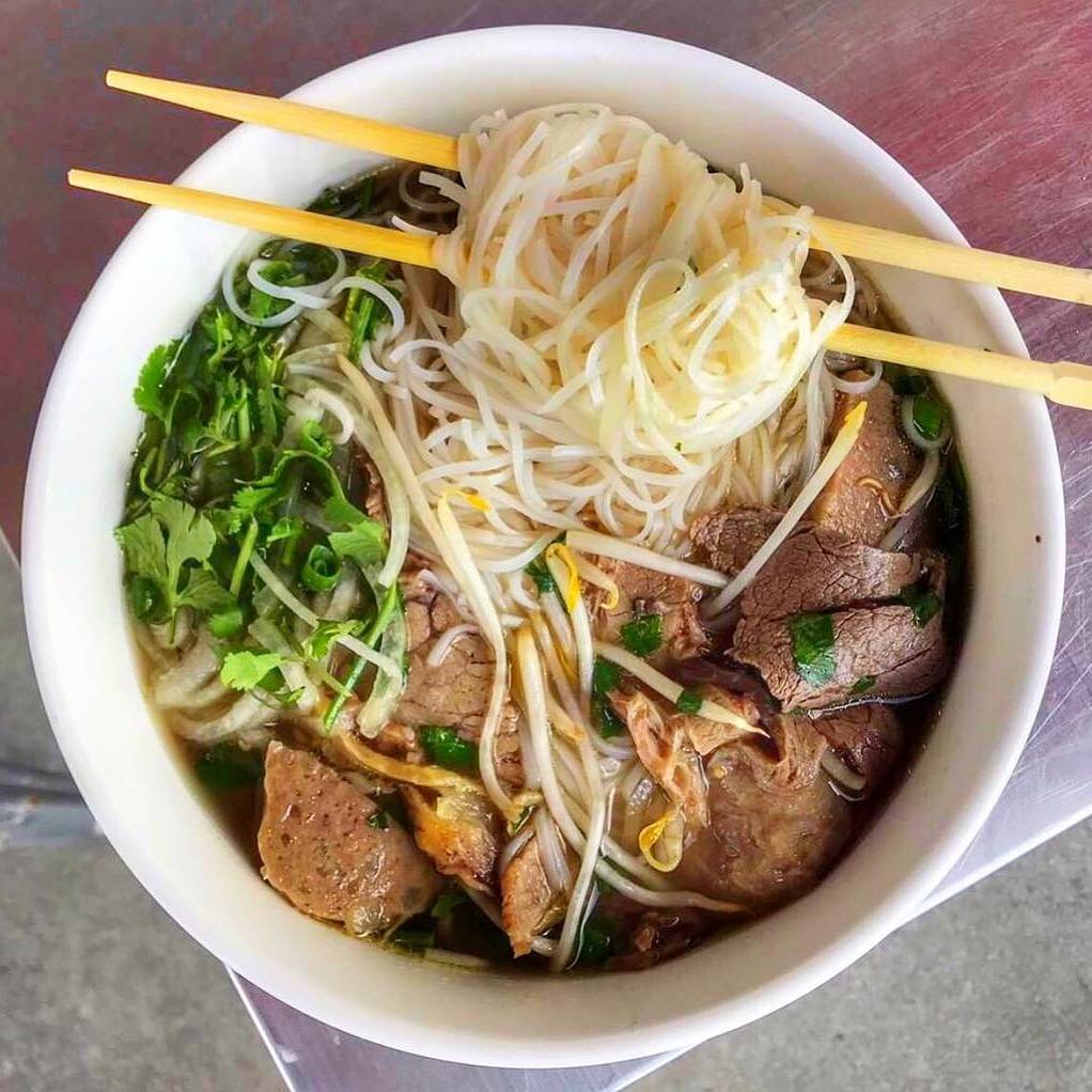 Pho Hue Oi | cafe | 4051 Inglewood Ave Ste. 101, Redondo Beach, CA 90278, USA | 3102631123 OR +1 310-263-1123