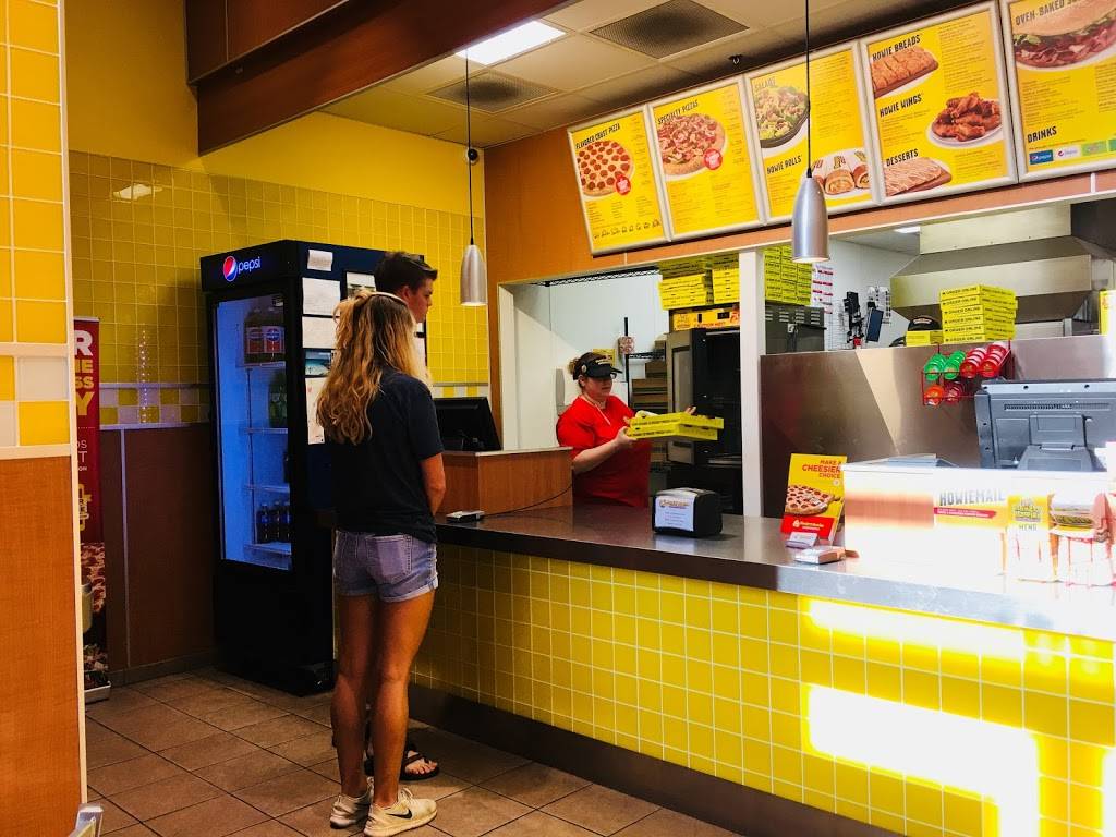 Hungry Howies Pizza | meal delivery | 9200 Carothers Pkwy, Franklin, TN 37067, USA | 6152248556 OR +1 615-224-8556