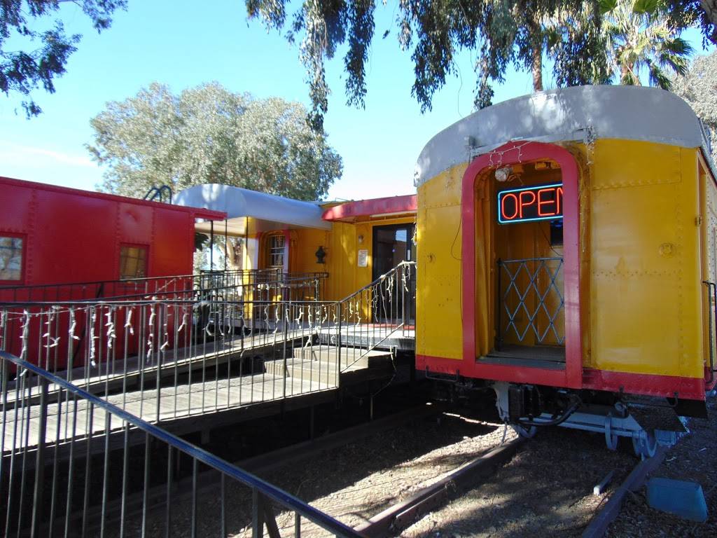 Chinese Bistro | restaurant | 28490 CA-74, Romoland, CA 92585, USA | 9519283837 OR +1 951-928-3837