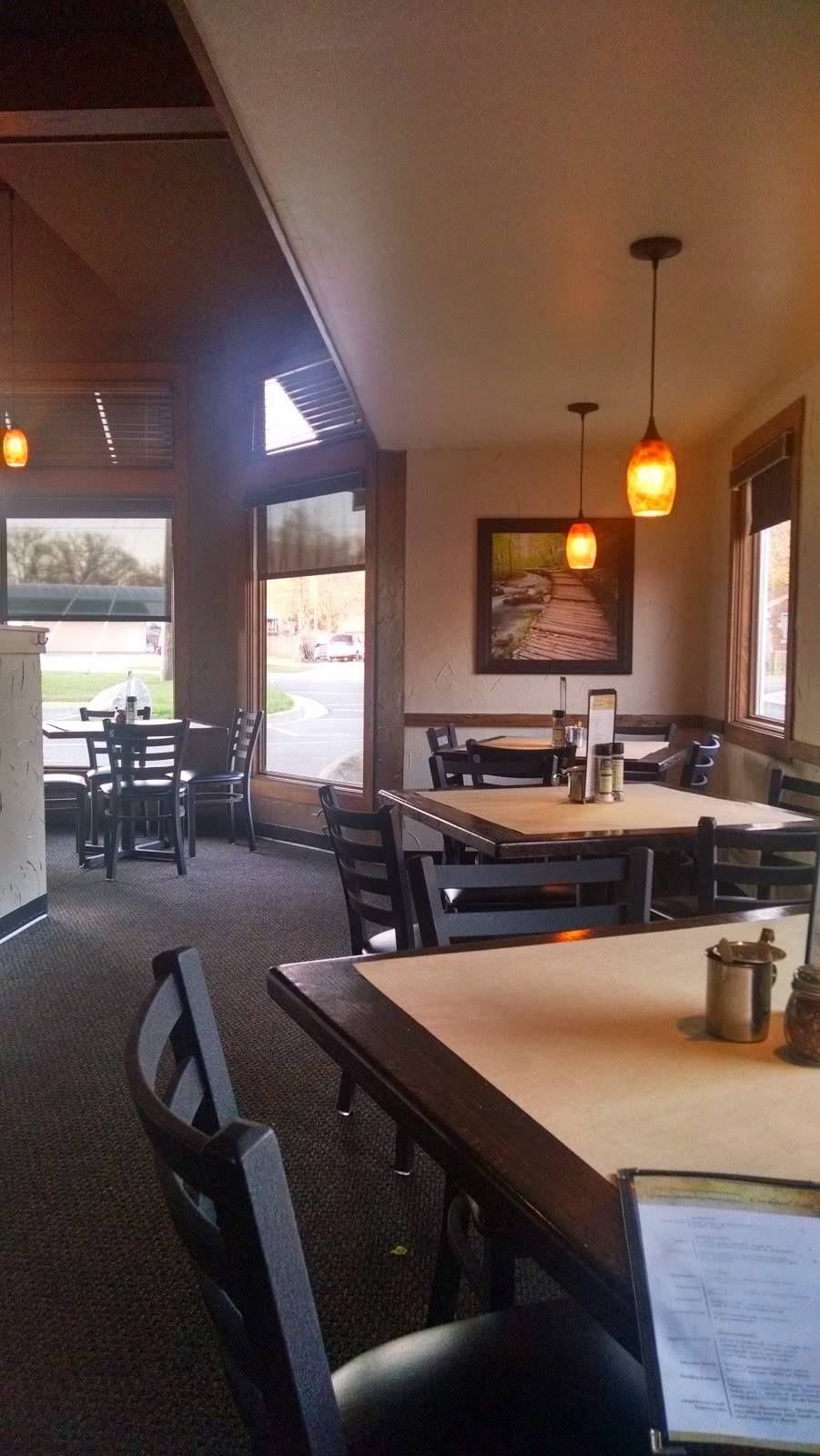 Sidelines Italian Grille | restaurant | 7965 Summerfield Rd, Lambertville, MI 48144, USA | 7345686055 OR +1 734-568-6055