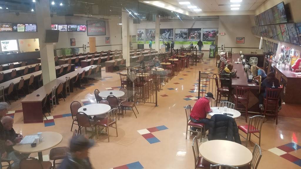 Indiana Grand | restaurant | 654 Eastern Blvd, Clarksville, IN 47129, USA | 5026318506 OR +1 502-631-8506