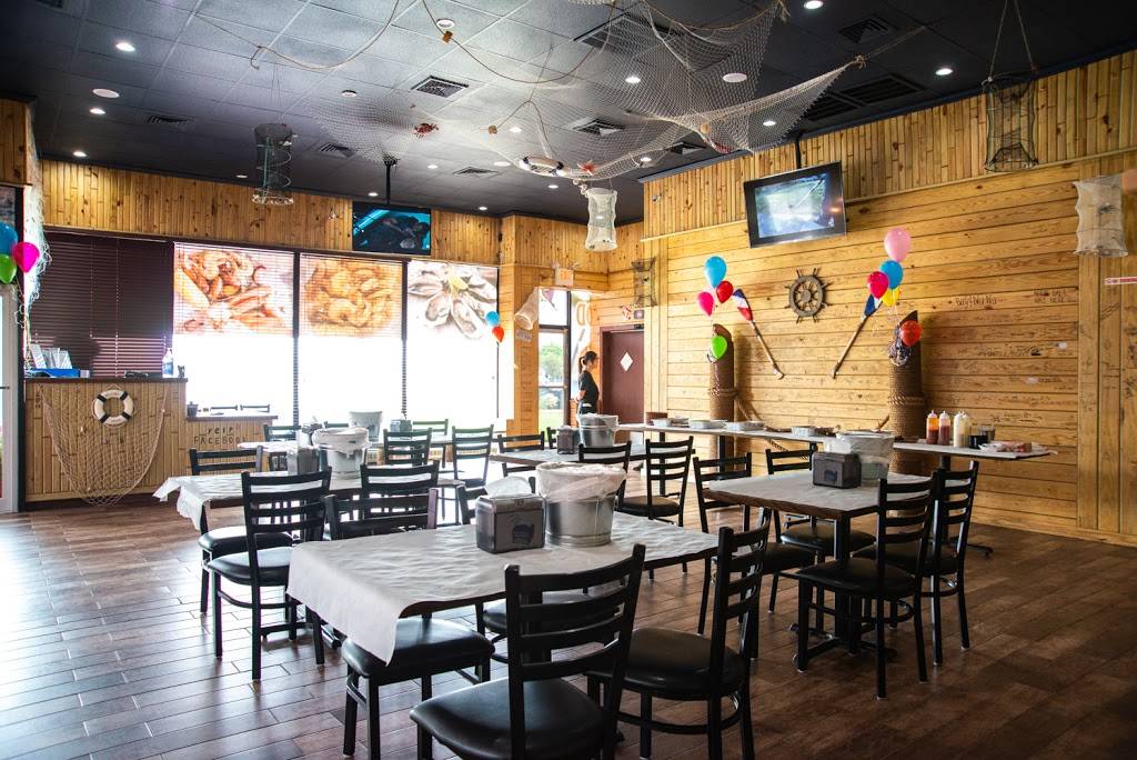 The Shake Seafood | restaurant | 2141 Cottman Ave unit d, Philadelphia, PA 19149, USA | 2154371536 OR +1 215-437-1536