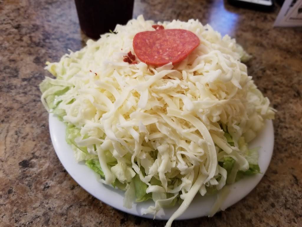 Pizza Glen | restaurant | 205 E Rives Rd, Clinton, MO 64735, USA | 6608858021 OR +1 660-885-8021