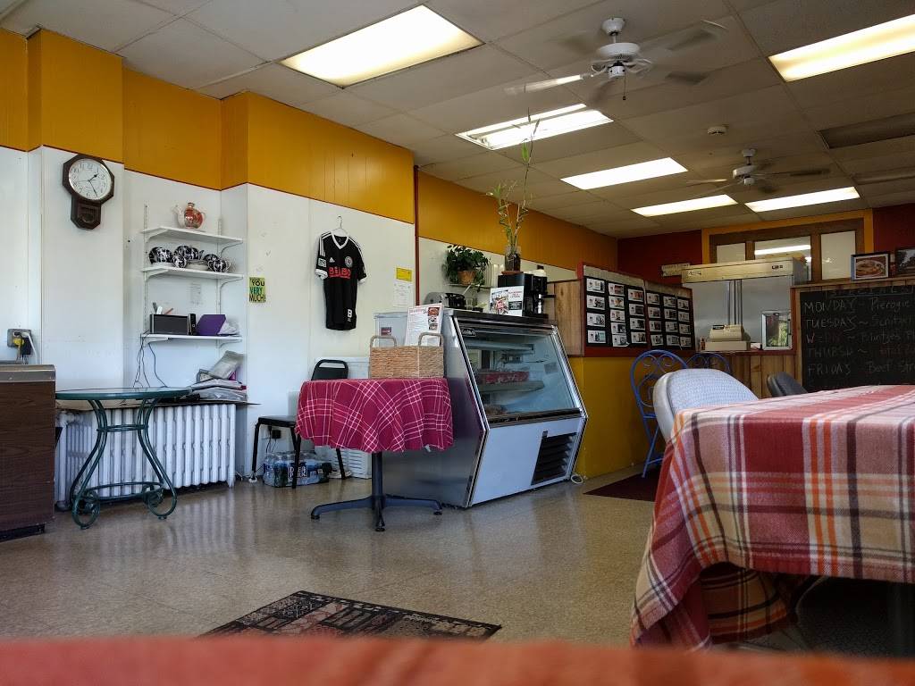 Black Forest Deli | restaurant | 745 W Union Blvd, Bethlehem, PA 18018, USA | 6108653036 OR +1 610-865-3036