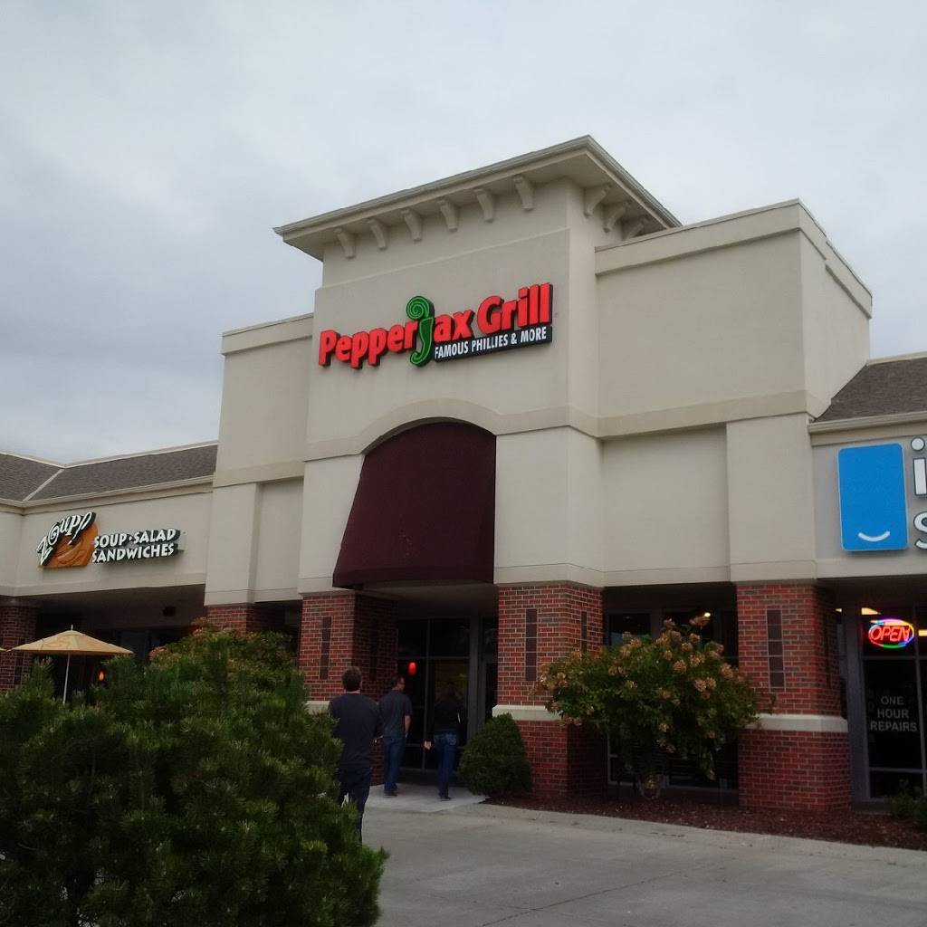 PepperJax Grill | restaurant | 2801 Pine Lake Rd suite s, Lincoln, NE 68516, USA | 4022614375 OR +1 402-261-4375
