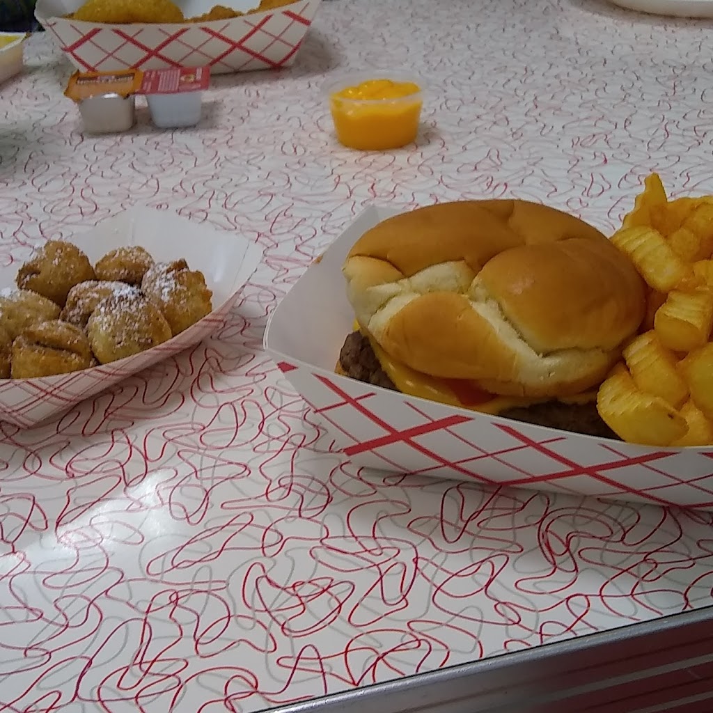 Spooners | restaurant | 500 N 2nd St, Ellington, MO 63638, USA | 5736637088 OR +1 573-663-7088