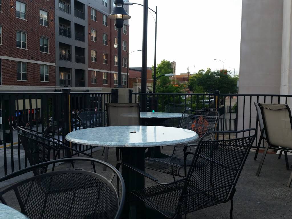 Campus Bar & Grill | restaurant | 304 S 9th St #100, Columbia, MO 65201, USA | 5738170996 OR +1 573-817-0996