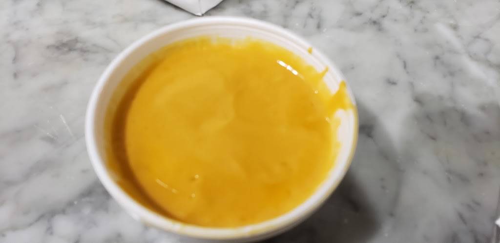 Juans Burrito Express | restaurant | 6901 McCart Ave #75, Fort Worth, TX 76133, USA | 8172923048 OR +1 817-292-3048