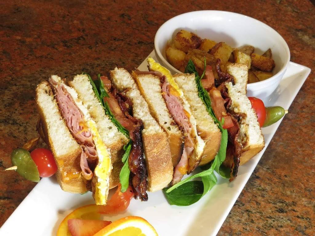 Matinas at Matteos | restaurant | 125 E Main St, Welland, ON L3V 3W5, Canada | 2898234666 OR +1 289-823-4666