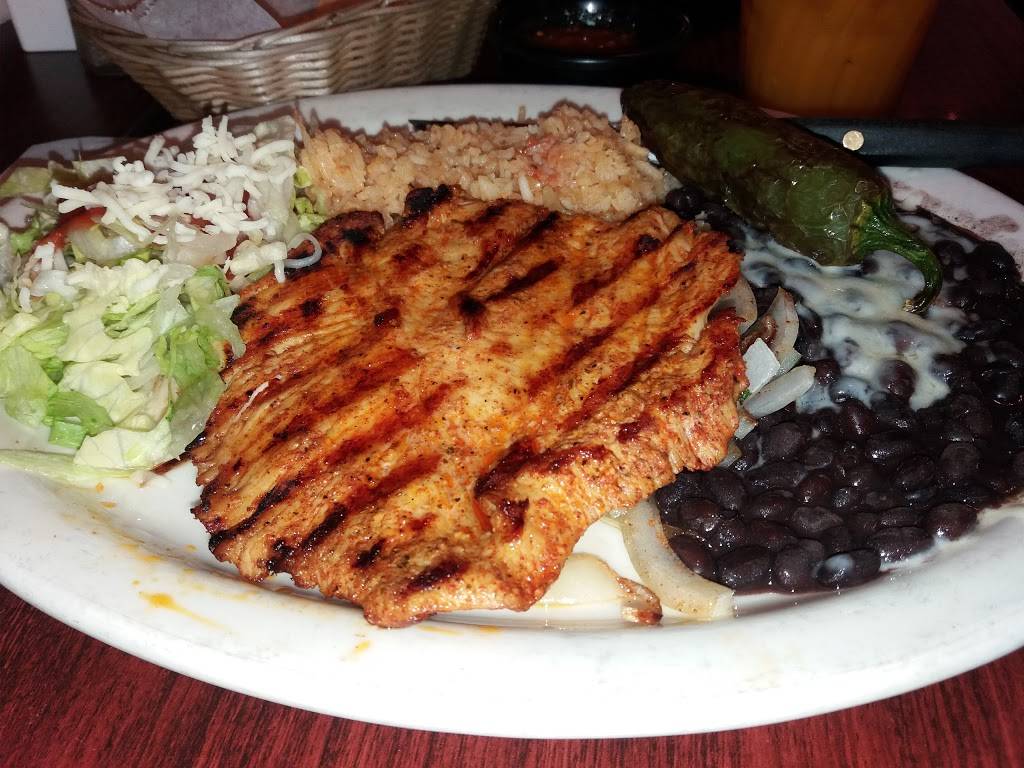 Lisas | restaurant | 6582 Mission St, Daly City, CA 94014, USA | 6507566289 OR +1 650-756-6289