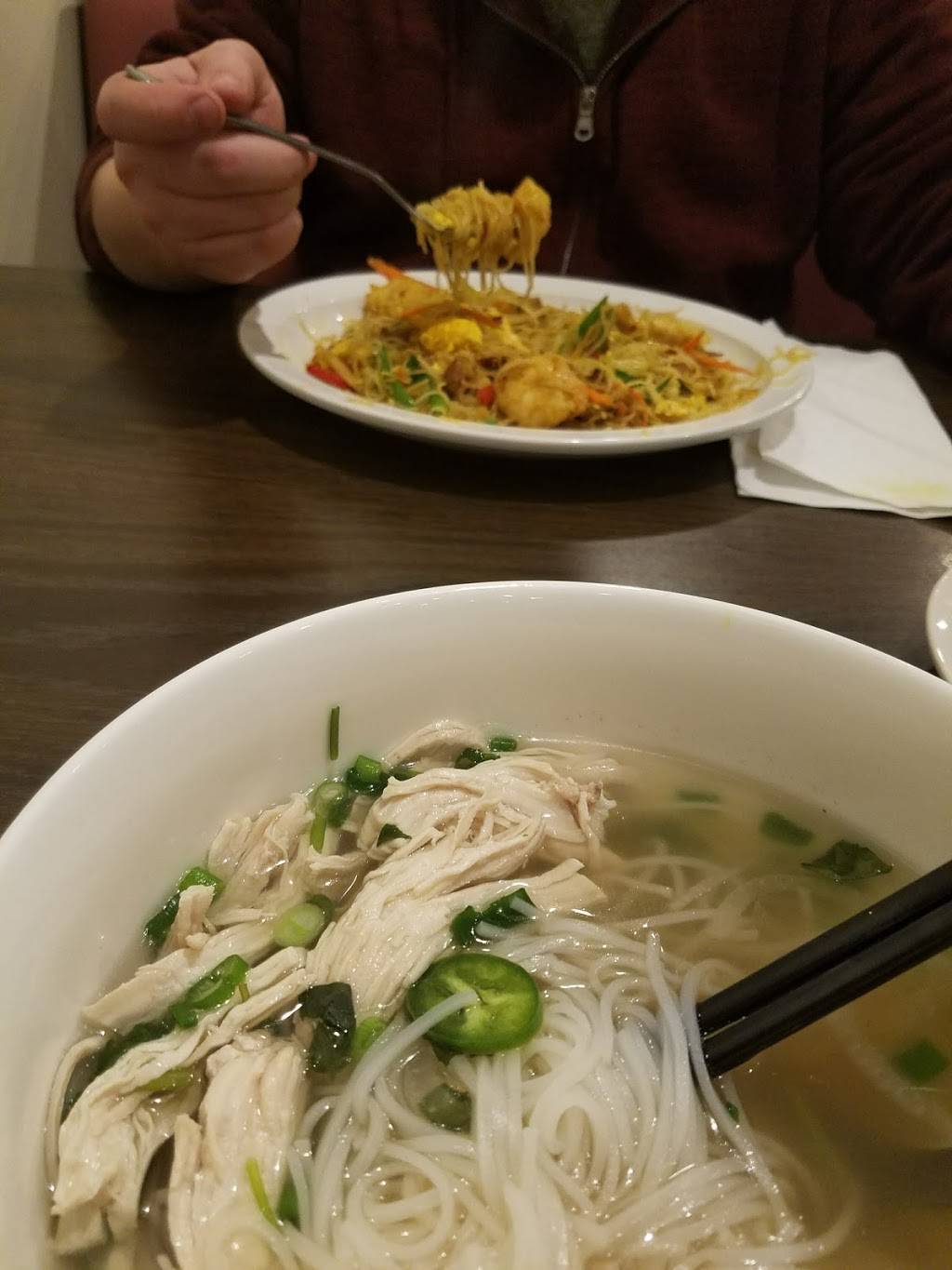 Nam Wah Chinese & Vietnamese Cuisine | restaurant | 392 W Bagley Rd, Berea, OH 44017, USA | 4402438181 OR +1 440-243-8181