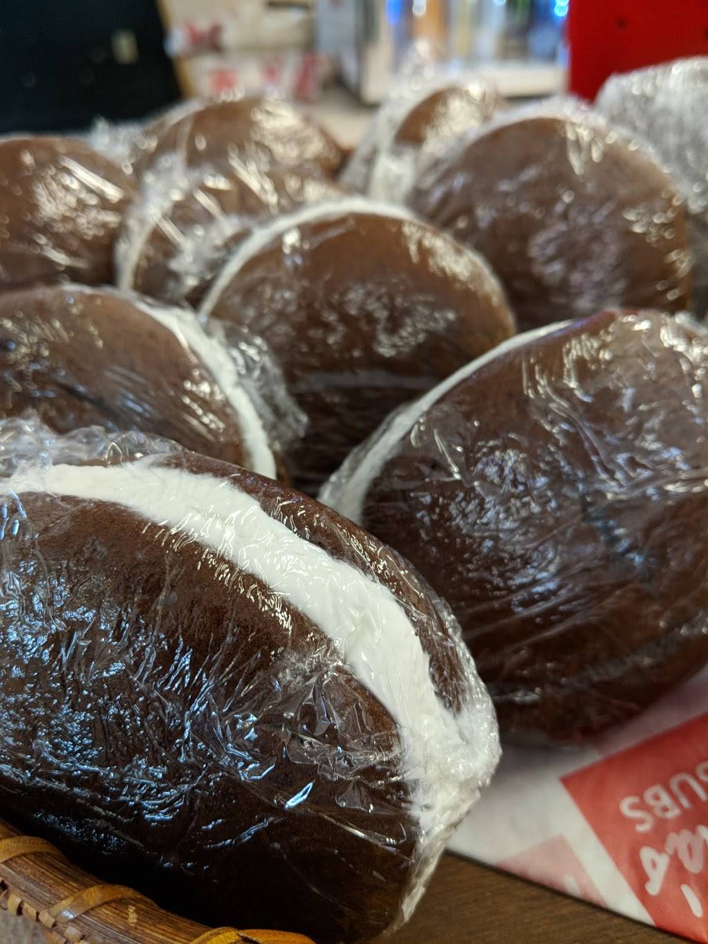 Angelinas Submarine Shops | meal takeaway | 657 Main St, Dalton, MA 01226, USA | 4136841178 OR +1 413-684-1178