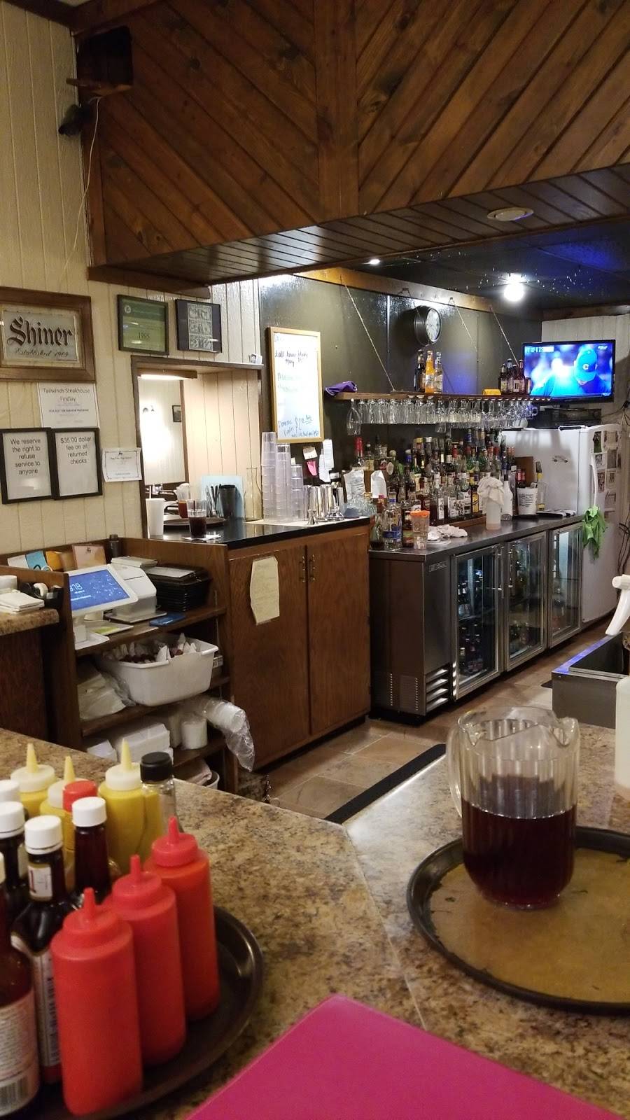 Tailwinds Steakhouse | restaurant | 200 E South 2nd St, Findlay, IL 62534, USA | 2177568654 OR +1 217-756-8654