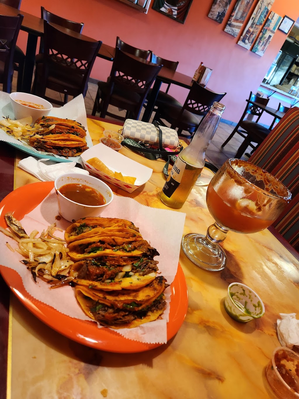 Los Compadres Taqueria | restaurant | 384 Placerville Dr, Placerville, CA 95667, USA | 5303033664 OR +1 530-303-3664