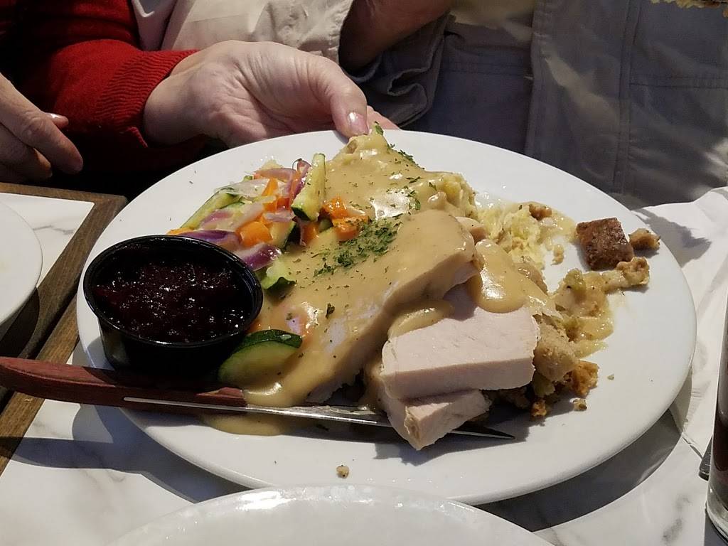 Great American Diner and Bar | restaurant | 4752 California Ave SW, Seattle, WA 98116, USA | 4254176797 OR +1 425-417-6797