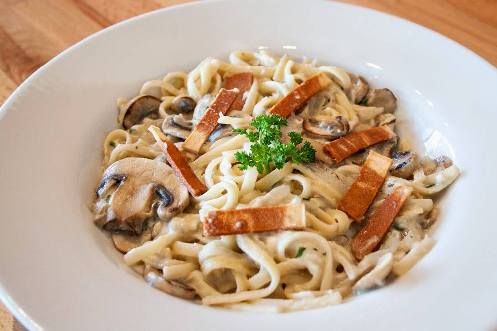 My Vegan Gold | restaurant | 4319 Sunset Blvd, Los Angeles, CA 90029, USA | 3235226500 OR +1 323-522-6500