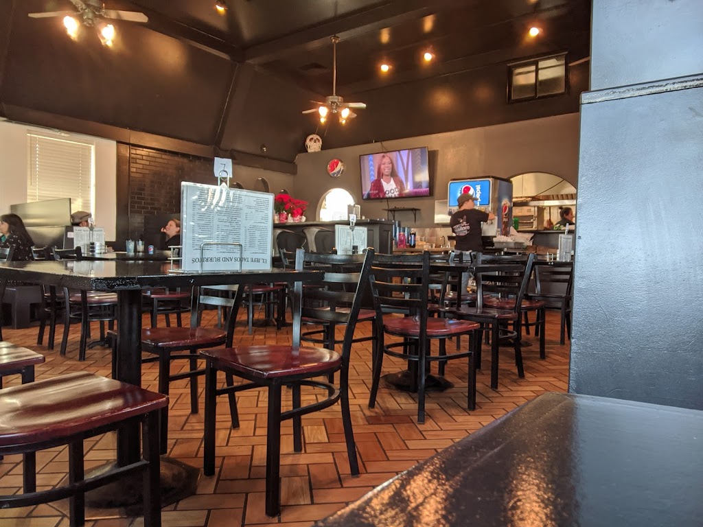 El Jefe Tacos & Burritos #3 | restaurant | 215 E Abriendo Ave, Pueblo, CO 81004, USA | 7195821588 OR +1 719-582-1588