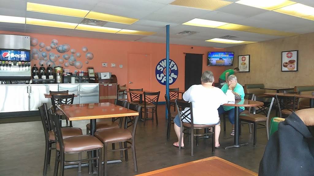 The Sweet Spot Cafe | restaurant | 3586 Adie Rd, St Ann, MO 63074, USA | 3147709977 OR +1 314-770-9977