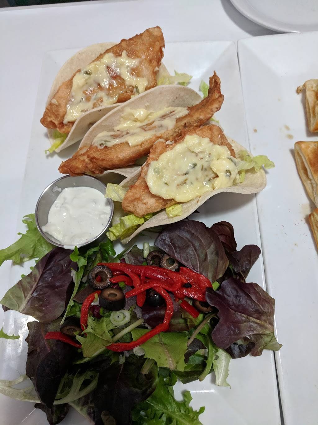 M & J Bistro | restaurant | 2503 N Tracy Blvd, Tracy, CA 95376, USA | 2098322727 OR +1 209-832-2727