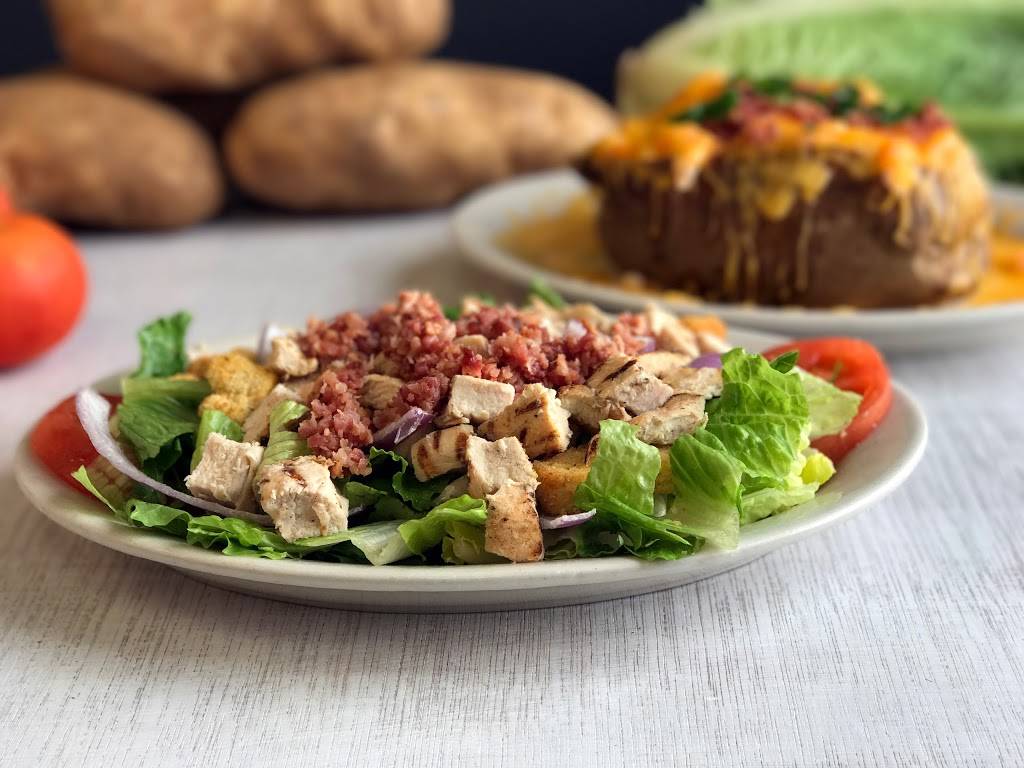 Spectacular Tubers | restaurant | 422 E Hwy 30, Gonzales, LA 70737, USA | 2256449744 OR +1 225-644-9744