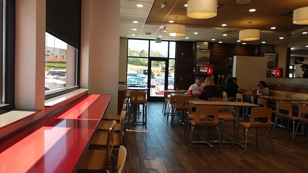 Wendys | restaurant | 713 Oakland Cir, Raphine, VA 24472, USA | 5403775587 OR +1 540-377-5587