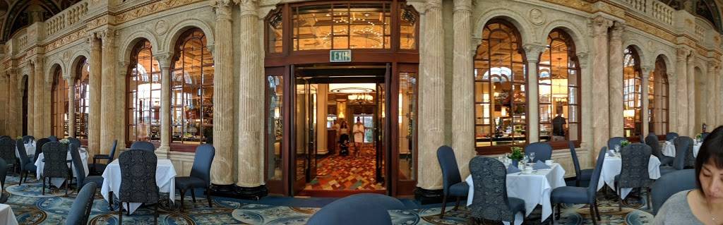 The Circle | restaurant | 1 S County Rd, Palm Beach, FL 33480, USA | 8554355744 OR +1 855-435-5744