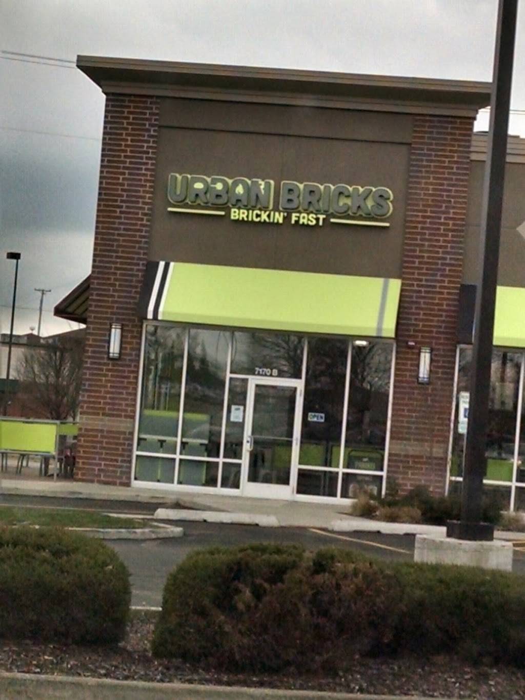 Urban Bricks | restaurant | 7170 W 159th St, Orland Park, IL 60462, USA | 7084384646 OR +1 708-438-4646