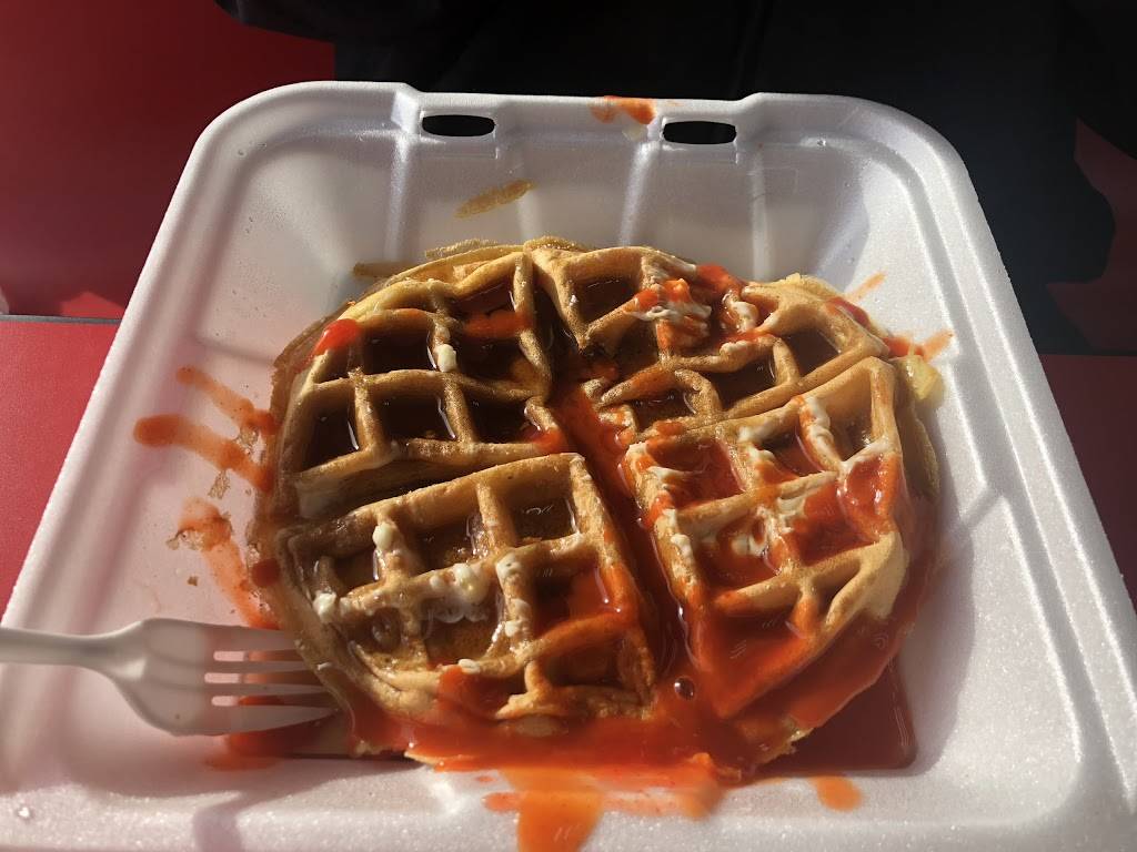 Texas Chicken & Grill | restaurant | 2838, 3300 Greenmount Ave, Baltimore, MD 21218, USA | 4438693252 OR +1 443-869-3252