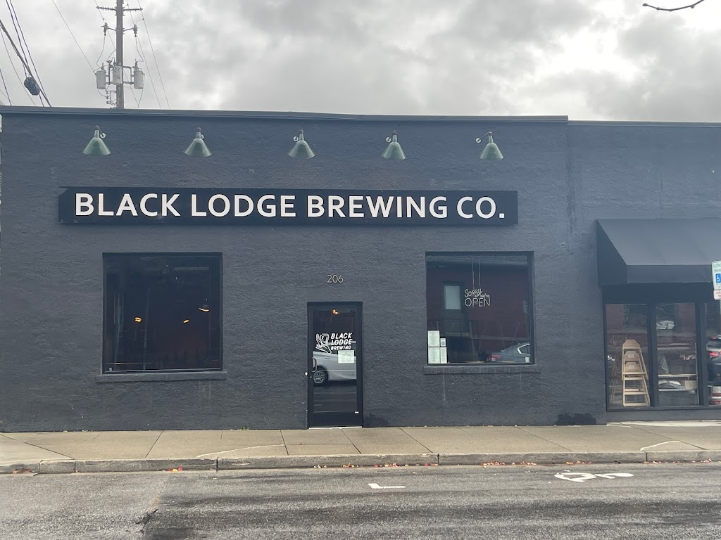 Black Lodge Brewing Co. | restaurant | 206 N 3rd St, Coeur dAlene, ID 83814, USA | 2086406298 OR +1 208-640-6298