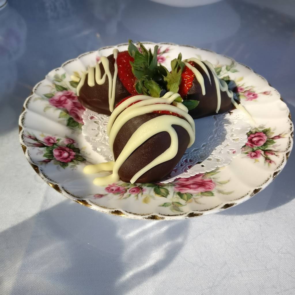 Shakespeare Corner Shoppe | cafe | 3719 India St, San Diego, CA 92103, USA | 6196832748 OR +1 619-683-2748