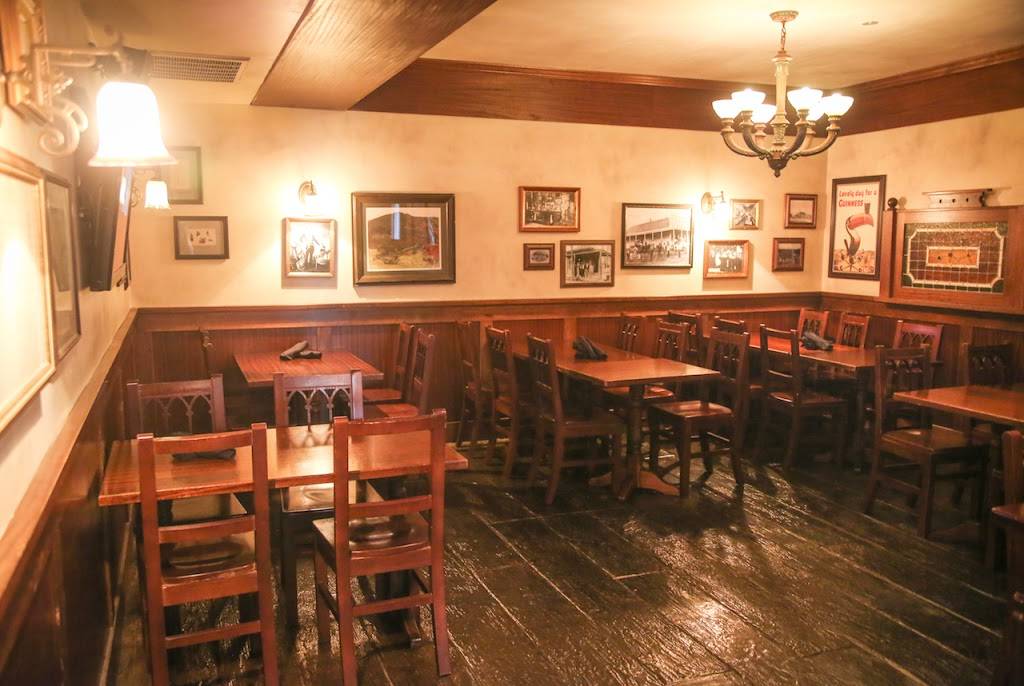 de Veres Irish Pub | restaurant | 217 E St, Davis, CA 9616, USA | 5302045533 OR +1 530-204-5533