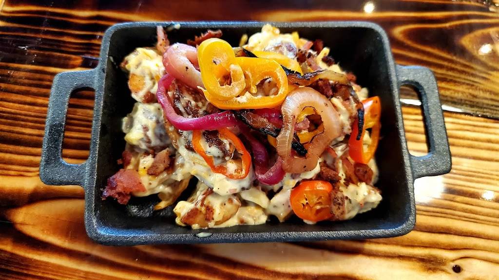 John Henrys Grill | restaurant | 233 Broad St, Rome, GA 30161, USA | 7062376326 OR +1 706-237-6326