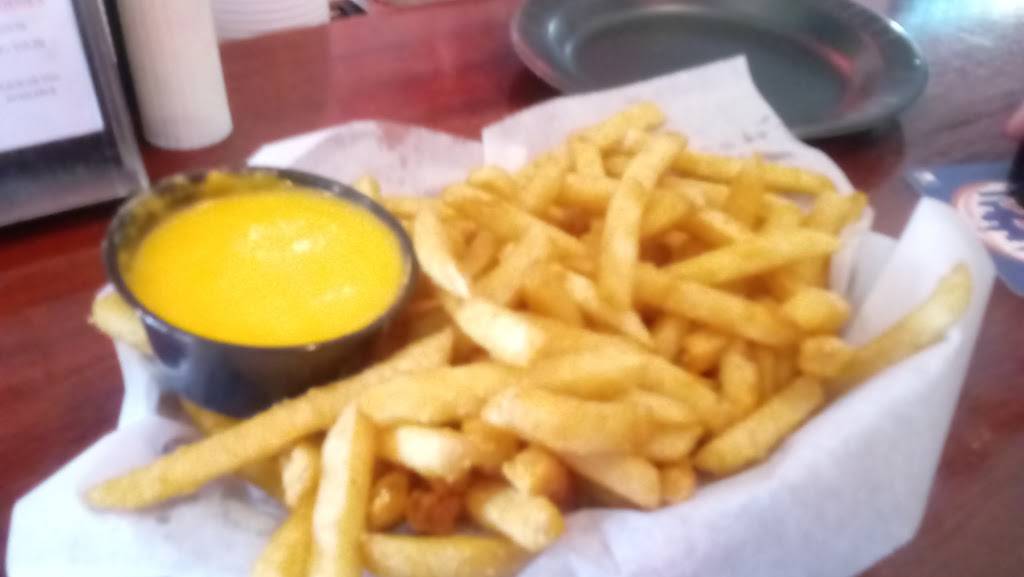 Fire & Ice Bar & Grill | restaurant | 175 Canada St, Lake George, NY 12845, USA | 5186853159 OR +1 518-685-3159