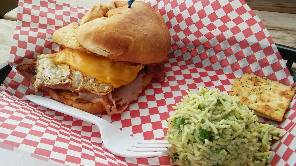 Cravings | restaurant | 712 W San Antonio St, New Braunfels, TX 78130, USA | 8306262728 OR +1 830-626-2728