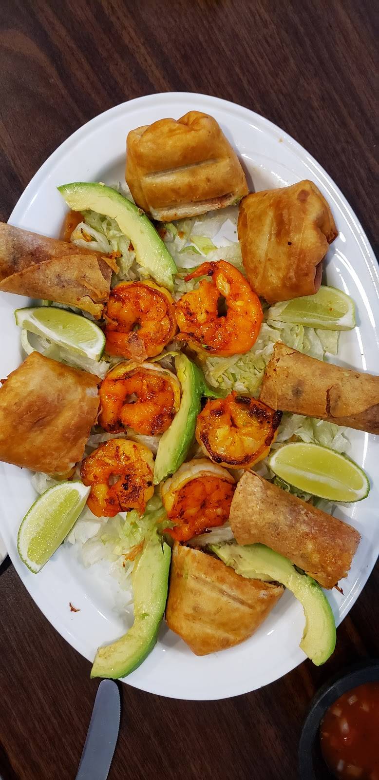 Buenavista Banquets & Restaurant | restaurant | 7507 W Oklahoma Ave, Milwaukee, WI 53219, USA | 4145732918 OR +1 414-573-2918