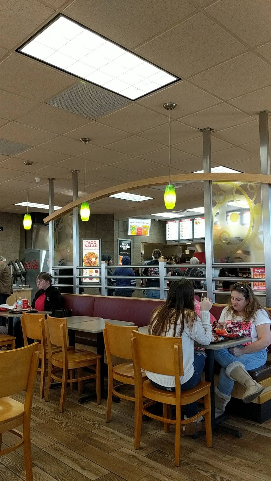 Wendys | restaurant | 441 Market St, Gordonsville, VA 22942, USA | 4342076313 OR +1 434-207-6313