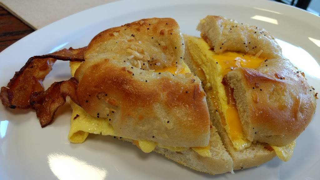 Sidnys Bagels & Deli | restaurant | 11981 Bernardo Plaza Dr, San Diego, CA 92128, USA | 8586741090 OR +1 858-674-1090