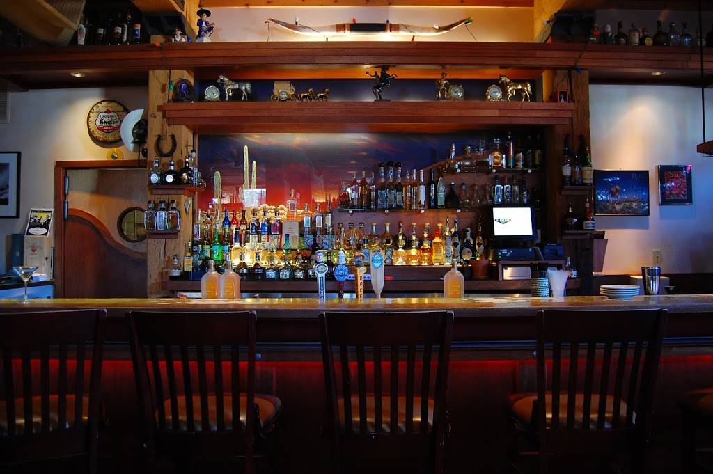 Eldorado Grill | restaurant | 744 Williamson St, Madison, WI 53704, USA | 6082809378 OR +1 608-280-9378