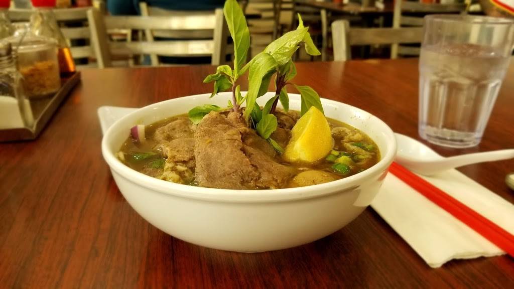 Noodles Pho Me | restaurant | 377 Bancroft Ave, San Leandro, CA 94577, USA | 5108505080 OR +1 510-850-5080