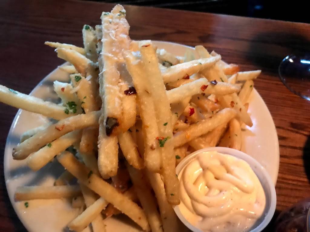 Humble Pie | restaurant | 21050 N Tatum Blvd #110, Phoenix, AZ 85050, USA | 4805022121 OR +1 480-502-2121